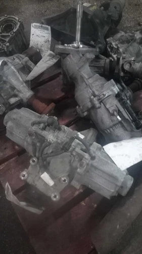 Nissan Juke Differential Carrier Assembly OEM 2016 Used 80K Miles used OEM differential carrier