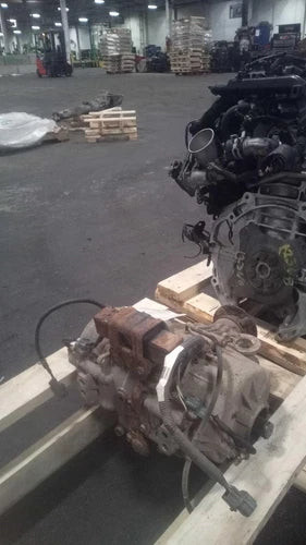 Used Honda Pilot 2004 Differential Carrier Assembly OEM Red 162K miles used OEM differential carrier