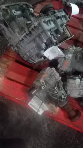 Used OEM Ford Escape Transfer Case Assembly 2015 106K Miles White used OEM transfer case