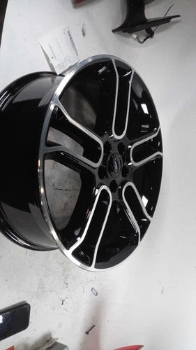 2014 Ford Edge 20x8 TPMS 5 split spoke painted black with machi Used OEM wheel used OEM wheel