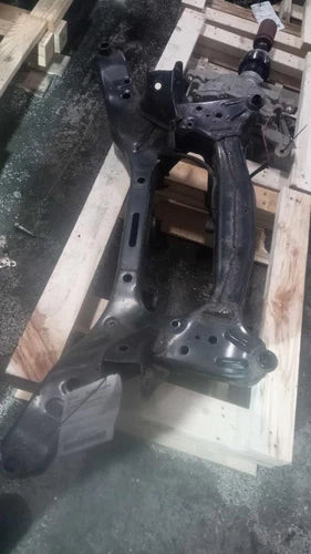 2017 Nissan Rogue Rear VIN 5 1st digit USA bui Used OEM subframe or crossmember used OEM subframe or crossmember