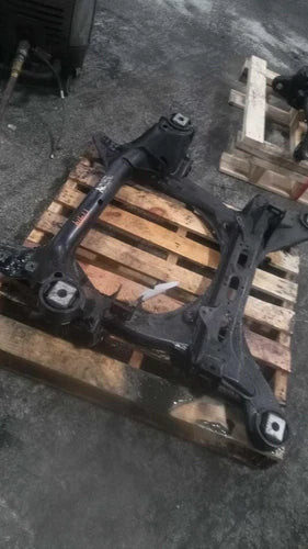 2015 Audi q7 Front Front Used OEM subframe or crossmember used OEM subframe or crossmember