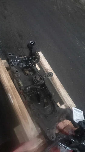 2014 Volkswagen Passat Front 2.5 Front Used OEM subframe or crossmember used OEM subframe or crossmember
