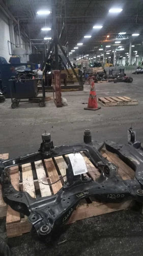 2016 Nissan Maxima Front suspension AT CVT Fr Used OEM subframe or crossmember used OEM subframe or crossmember