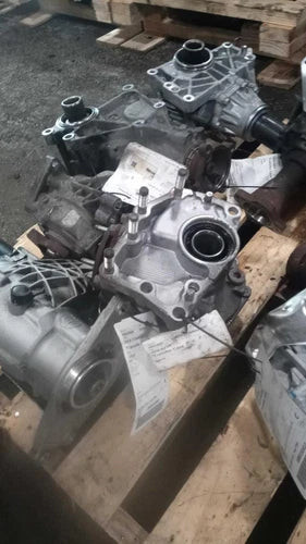 Used 2016 Toyota RAV4 Transfer Case Assembly OEM Grey 84K Miles 6 Mo Warranty used OEM transfer case