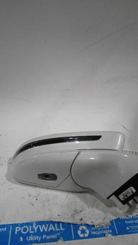 2019 Lincoln Mkc heated memory approach lamps w/bli Used OEM door mirror used OEM door mirror