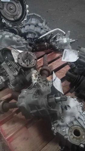 2013 Ford Escape Silver Transfer Case Assembly OEM Used 117K Miles used OEM transfer case