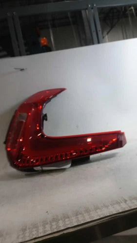 Volvo XC40 Tail Light Assembly Left Silver OEM Used 2019-2022 SUV used OEM tail light