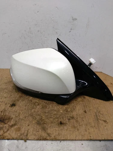 2016 Infiniti qx60 Power power folding and Used OEM door mirror used OEM door mirror