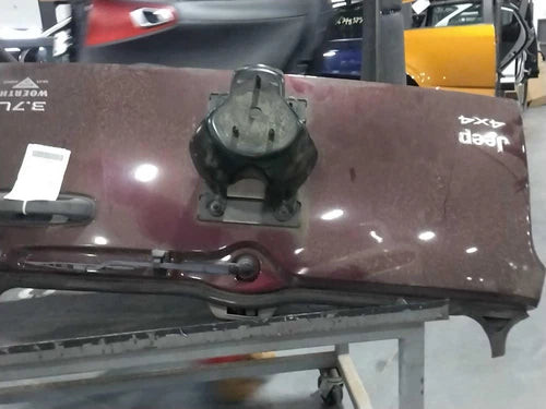 2004 Jeep Liberty Rear Cargo Door Used OEM complete door assembly used OEM complete door assembly