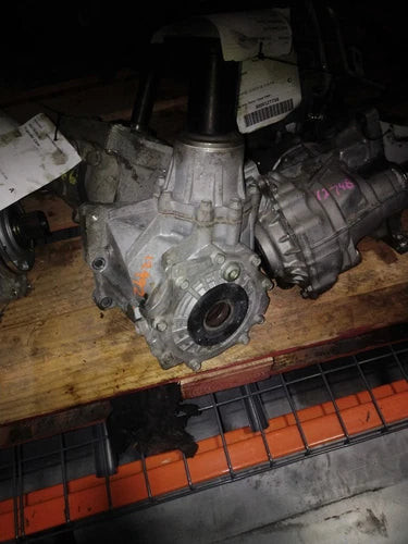 Used 2017 Hyundai Santa Fe Transfer Case OEM 6-Month Warranty Red used OEM transfer case