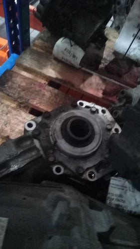 Used OEM Transfer Case Assembly for Acura MDX 07-09 3.7L White used OEM transfer case
