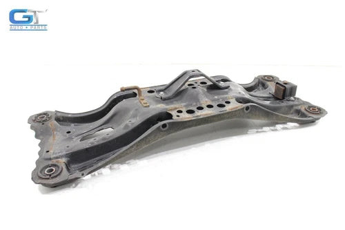 2013-18 TOYOTA AVALON FWD REAR SUBFRAME SUB FRAME CROSSMEMBER CROSS MEMBER OEM used OEM rear subframe and crossmember