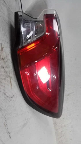 2022 Ford Escape quarter panel mounted Righ Used OEM tail light used OEM tail light