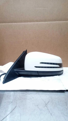 2015 Mercedes-Benz Mercedes gla-class 156 Type GLA25 Used OEM door mirror used OEM door mirror