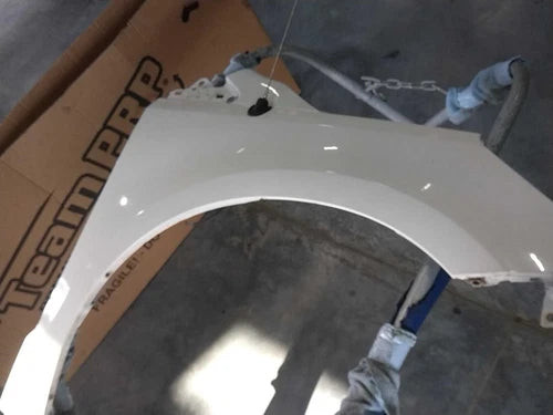 2011 Volkswagen Routan Front Right Used OEM fender used OEM fender