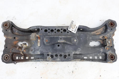 2012-2017 TOYOTA CAMRY 3.5L A/T REAR SUSPENSION SUBFRAME CROSSMEMBER OEM used OEM rear subframe and crossmember