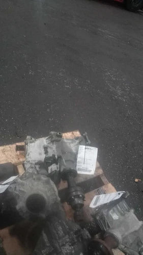Used 2020 Ford Edge Transfer Case Assembly OEM Grey 6 Mo Warranty used OEM transfer case