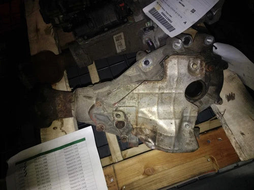 Used 2009 Ford Escape Transfer Case OEM 3L8Z7251AA 167K miles used OEM transfer case