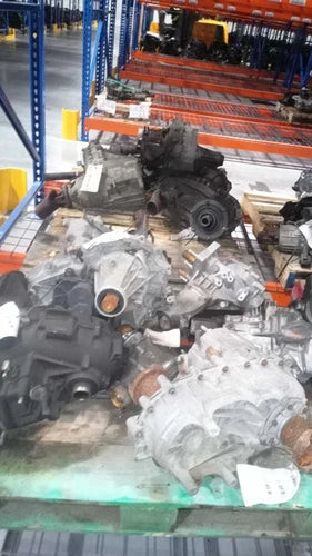 Used OEM 2012 Jeep Wrangler Transfer Case Assembly Black 6 Month Warranty used OEM transfer case