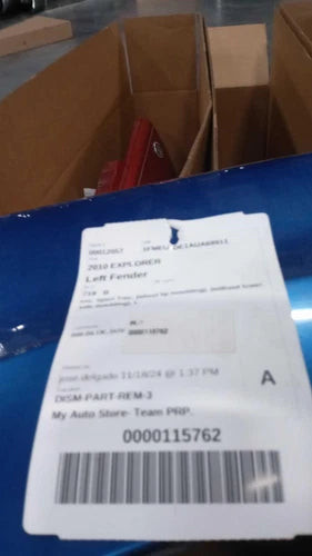 2010 Ford Explorer exc. Sport Trac w/wheel lip moul Used OEM fender used OEM fender