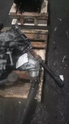 Used OEM Honda HR-V Transfer Case Assembly 2016 Grey 146K miles 6 Mo Warranty used OEM transfer case