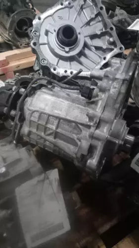 2016 Infiniti QX50 Transfer Case Assembly OEM 6 Mo Warranty Used Maroon used OEM transfer case