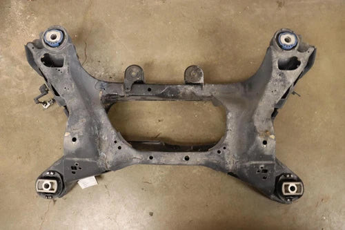 2010-2015 JAGUAR XF 3.0L RWD REAR SUSPENSION CROSSMEMBER SUBFRAME OEM used OEM rear subframe and crossmember