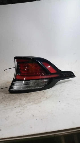 Kia Sportage 2023 R Tail Light Assembly OEM Grey Used SUV 4DR used OEM tail light
