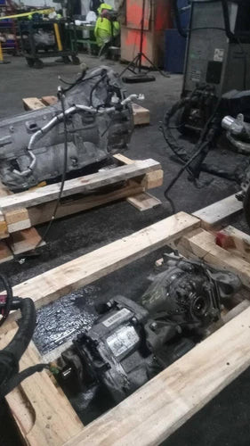 2017 Kia Sportage Differential Carrier Assembly OEM Used Silver 85K Miles used OEM differential carrier