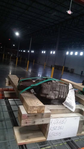 Used OEM Volkswagen Tiguain Transfer Case Assembly 2014 2.0L GREY used OEM transfer case