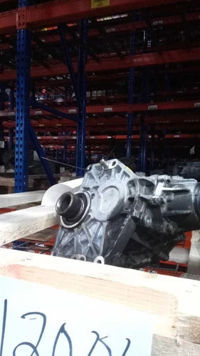 2015 Kia Sorento Transfer Case Assembly OEM Used Grey 59000 Miles 6 Mo Warranty used OEM transfer case