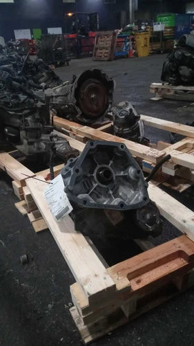 Used 2006 Ford Explorer OEM Transfer Case Assembly Blue 4.0L 197K Miles used OEM transfer case