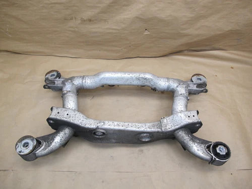 ?03-05 BMW E65 E66 RWD REAR SUSPENSION SUB FRAME CROSSMEMBER CARRIER OEM used OEM rear subframe and crossmember
