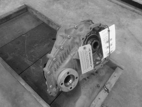 Used 2014 Chrysler 300 Transfer Case OEM 6-Month Warranty used OEM transfer case