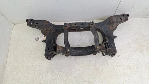 2017-2022 Nissan Rogue Sport AWD Rear Crossmember Subframe 55400-1YA1D OEM used OEM rear subframe and crossmember