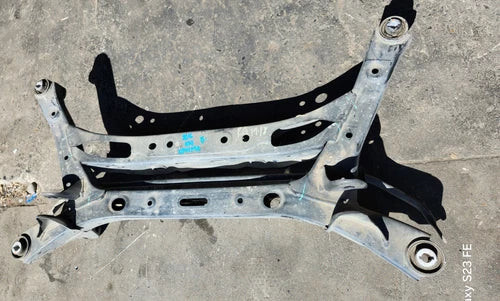 2016 Kia Optima rear subframe Crossmember Suspension Cradle K-Frame OEM used OEM rear subframe and crossmember