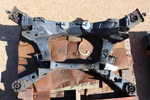 2009-2020 NISSAN 370Z RWD A/T REAR SUSPENSION CROSSMEMBER SUBFRAME OEM used OEM rear subframe and crossmember