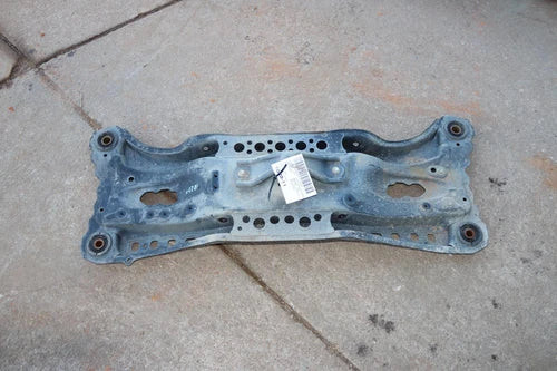 2013-2018 LEXUS ES350 REAR SUSPENSION CROSSMEMBER SUBFRAME CRADLE OEM used OEM rear subframe and crossmember