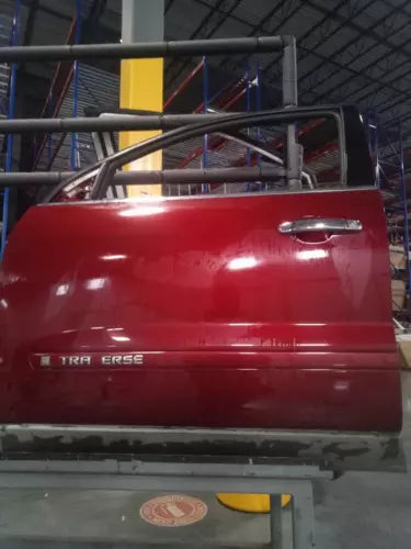 2009 Chevrolet Traverse w/express powe Used OEM complete door assembly used OEM complete door assembly