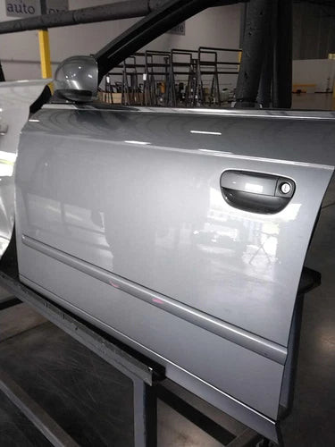 2006 Audi a4 w/o Conv Front Left Used OEM complete door assembly used OEM complete door assembly