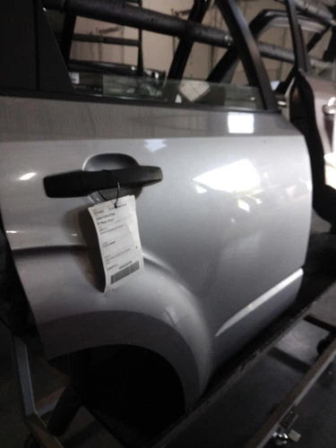 2009 Subaru Forester electric wind Used OEM complete door assembly used OEM complete door assembly