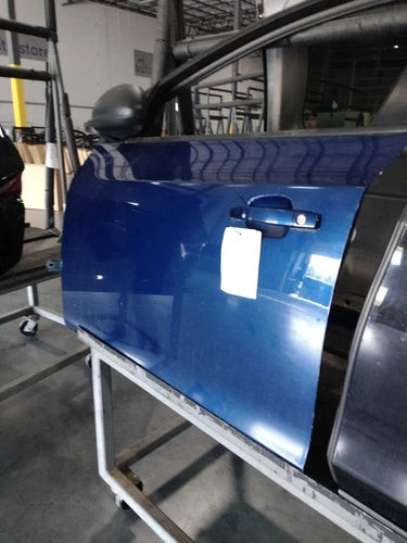 2013 Chevrolet Cruze express down Fron Used OEM complete door assembly used OEM complete door assembly