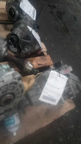 Hyundai Palisade 2021 Transfer Case Assembly OEM Used Grey 37K Miles used OEM transfer case
