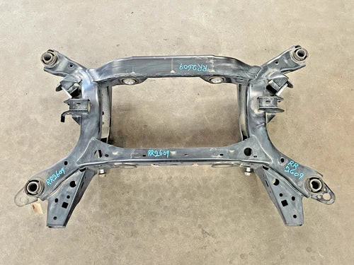 ⭐2015-2023 FORD MUSTANG REAR SUBFRAME CRADLE CROSSMEMBER ASSEMBLY OEM LOT2609 used OEM rear subframe and crossmember