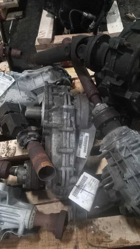 Used OEM 2014 Jeep Grand Cherokee Transfer Case Assembly 6 Mo Warranty used OEM transfer case