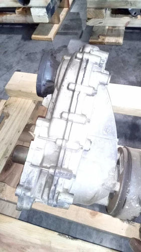 Used OEM 2015 Dodge Durango Transfer Case Assembly Black 136K miles used OEM transfer case