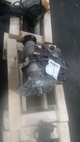 2017 Nissan Armada Transfer Case Assembly Black OEM Used 79K Miles 6 Mo Warranty used OEM transfer case