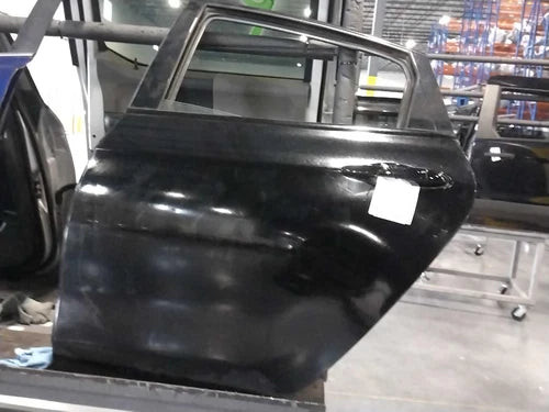 2013 Dodge Dart electric Rear Left Used OEM complete door assembly used OEM complete door assembly
