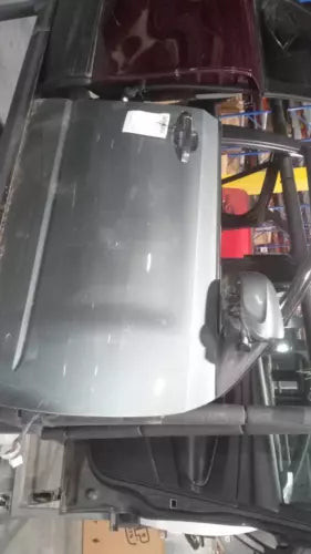 2010 Subaru Forester electric Front R Used OEM complete door assembly used OEM complete door assembly
